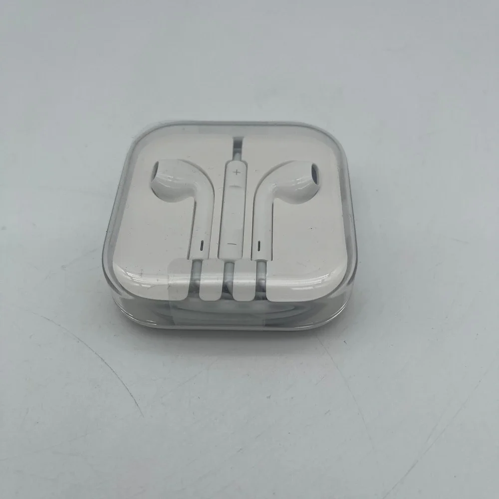 Apple EarPods with 3.5mm Headphone Plug White Wired In-Ear Headphones MD827LL/A